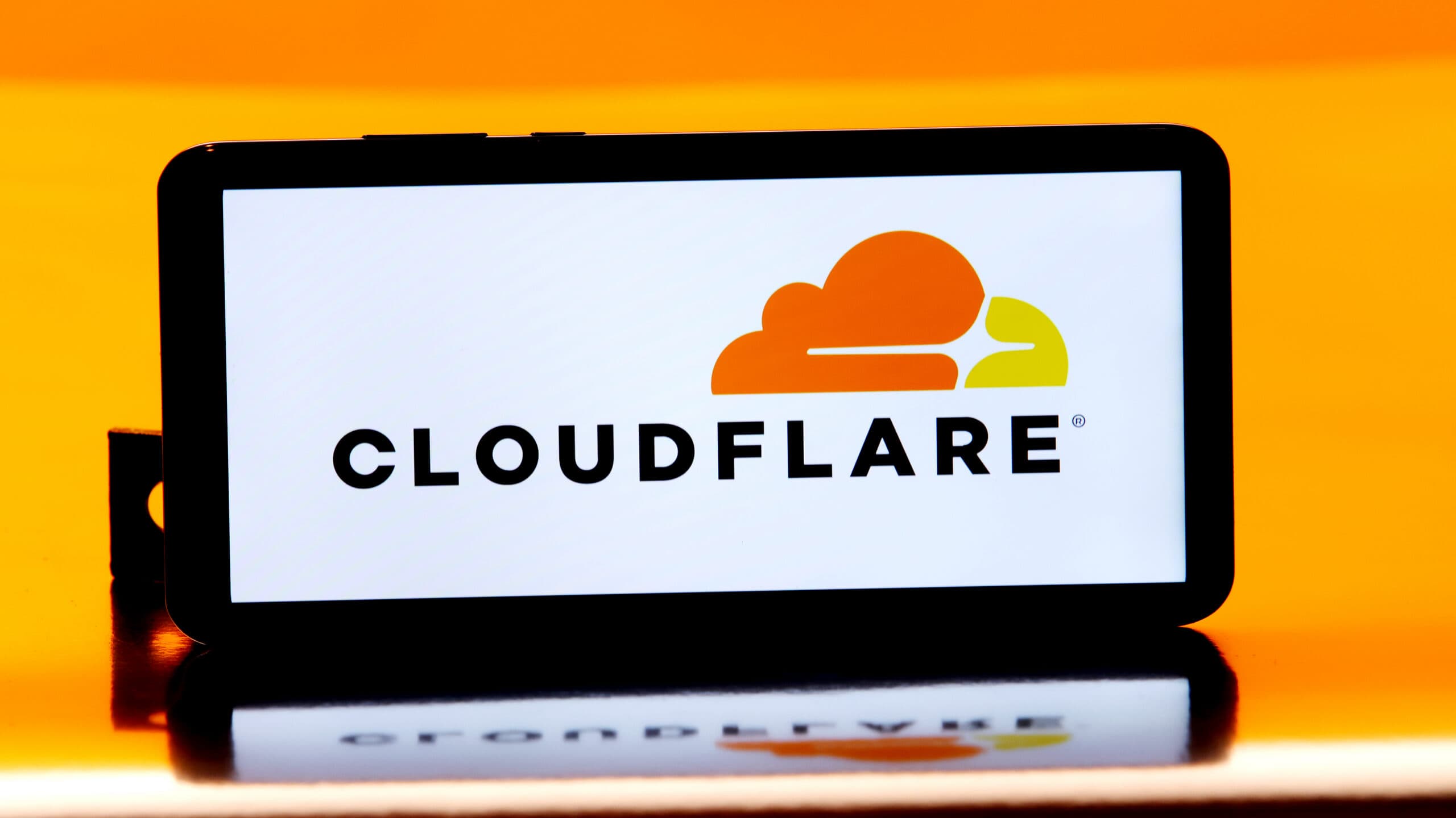 Cloudflare publie en open source une plateforme de développement par IA pour non-techniciens